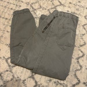 American Eagle Outfitters women’s size small cargo style pants